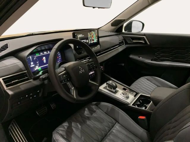 Mitsubishi Outlander 4WD PHEV