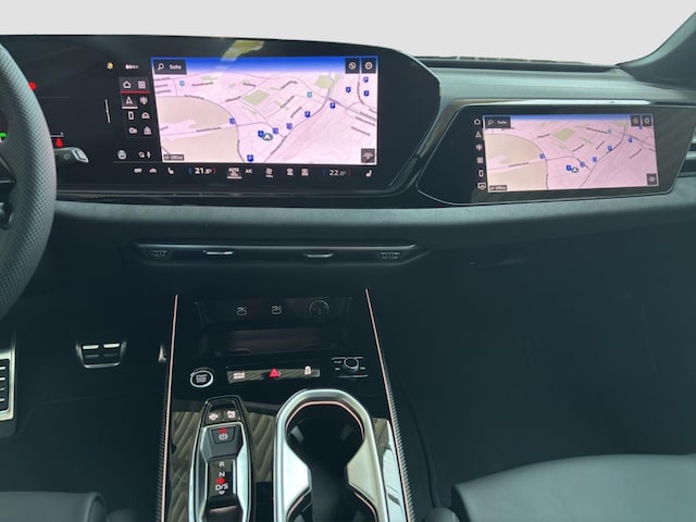 Audi A6 Avant Quattro S-Tronic