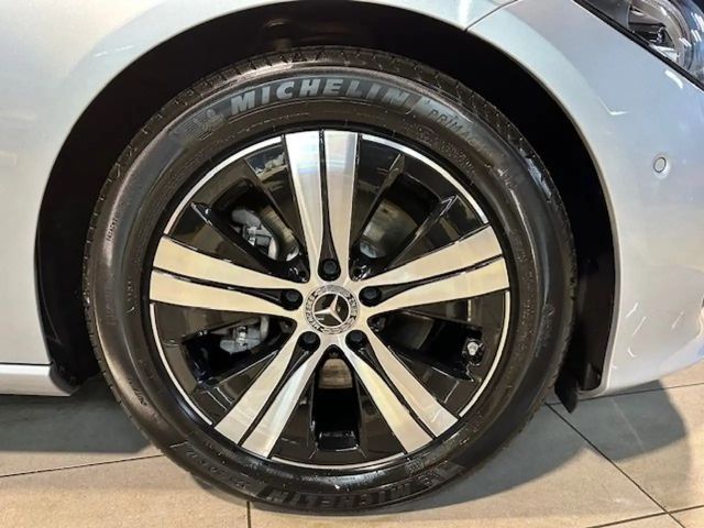 Mercedes-Benz C 220 AVANTGARDE C 220 d Estate