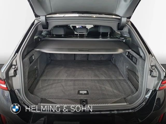 BMW 520 520i M-Sport Touring