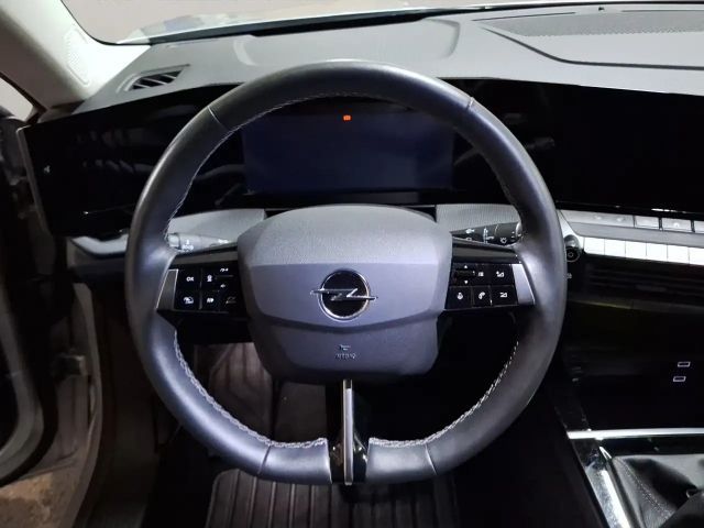 Opel Astra Elegance Sports Tourer