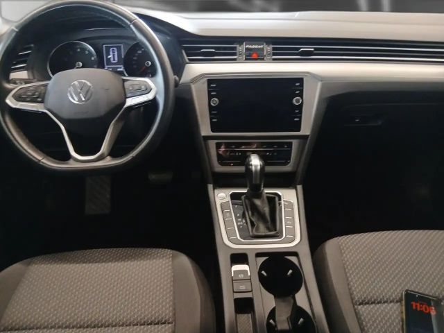 Volkswagen Passat 1.5 TSI DSG Variant
