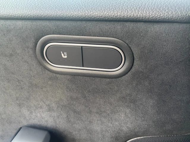 Mercedes-Benz A 180 AMG Line Hatchback