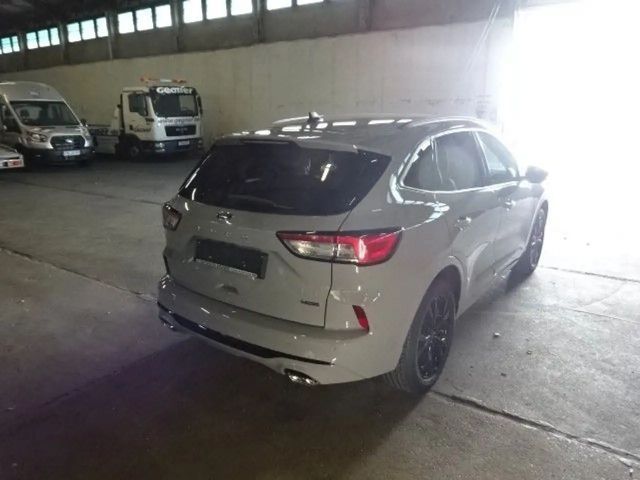 Ford Kuga Hybrid ST Line