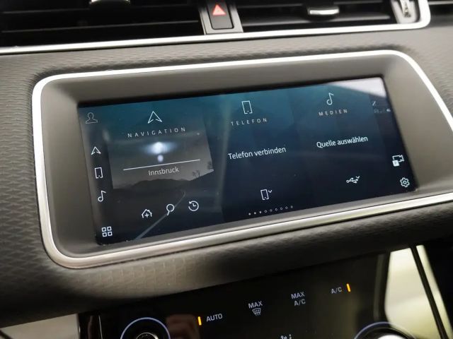 Land Rover Range Rover Evoque P300e S