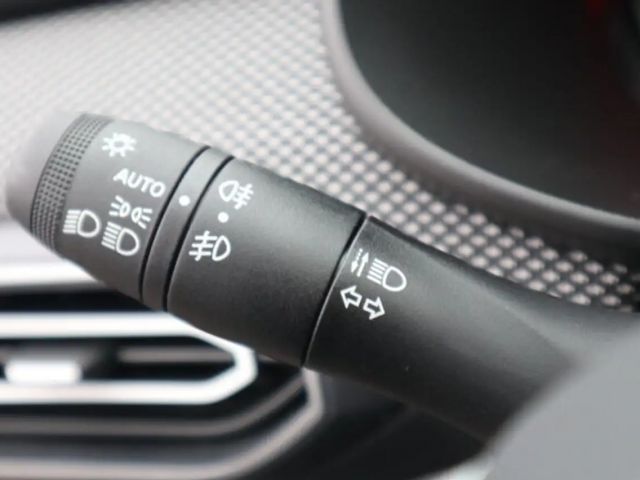 Dacia Logan Logan Sedan Expression Kamera/Klima/PDC/LED/Navi