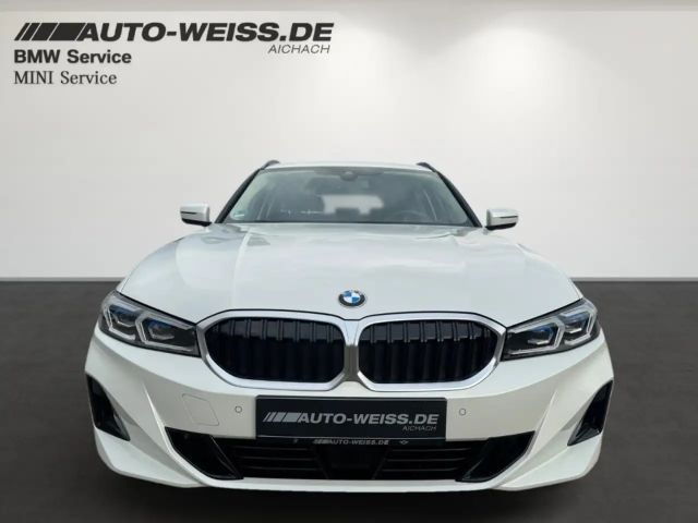 BMW 318 iAT  +HUD+ADAPTIVE-LED+ACC+NAVI+SHZ+DAB+MFL+