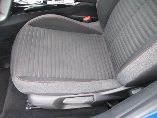 Peugeot E-208 Active Pack