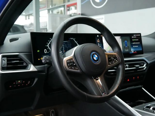 BMW 330 330e xDrive