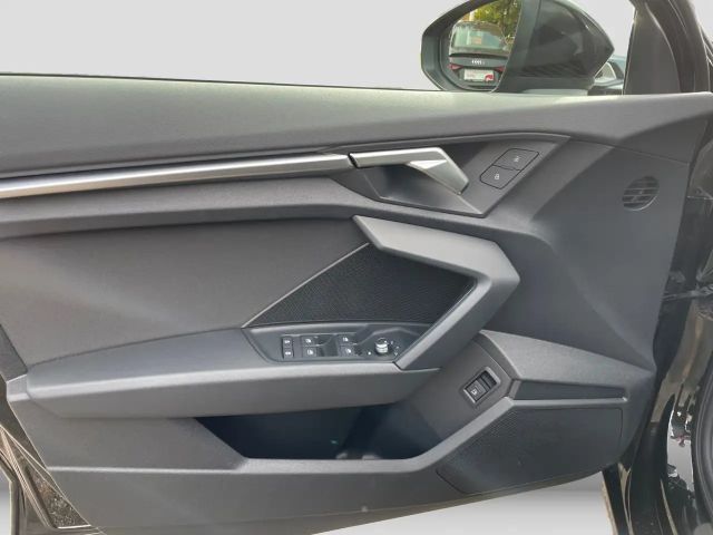 Audi A3 S-Tronic Sedan