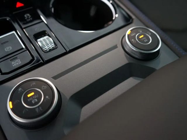 Volkswagen Touareg R eHybird | Pano | AHK | Dynaudio