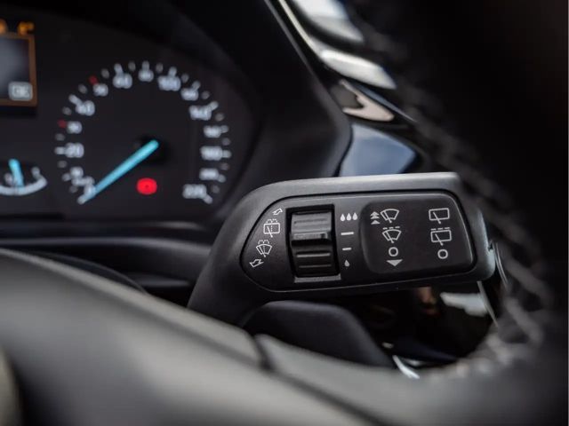 Ford Fiesta C & C 1.1L 75PS KLIMA SYNC PDC SHZ LED