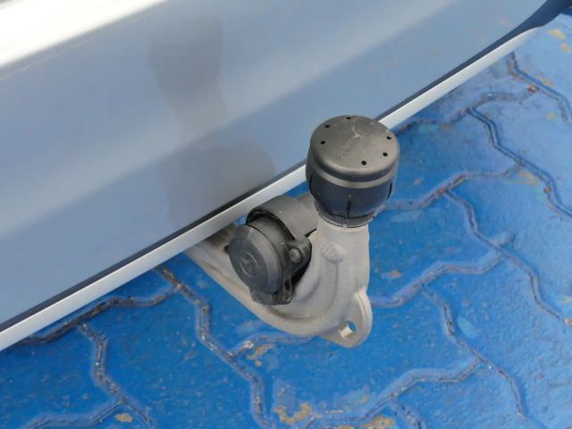 Mercedes-Benz B 180 AMG Line B 180 d