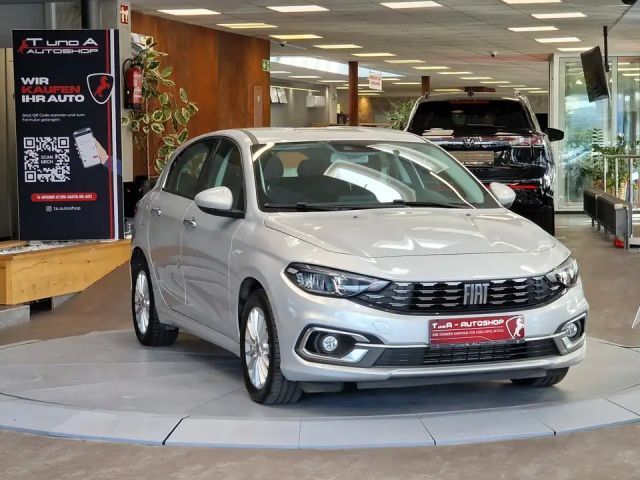 Fiat Tipo Life