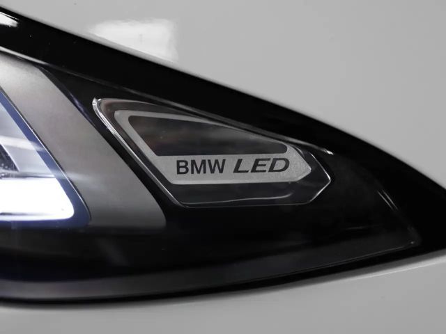 BMW 330 330e M-Sport Touring