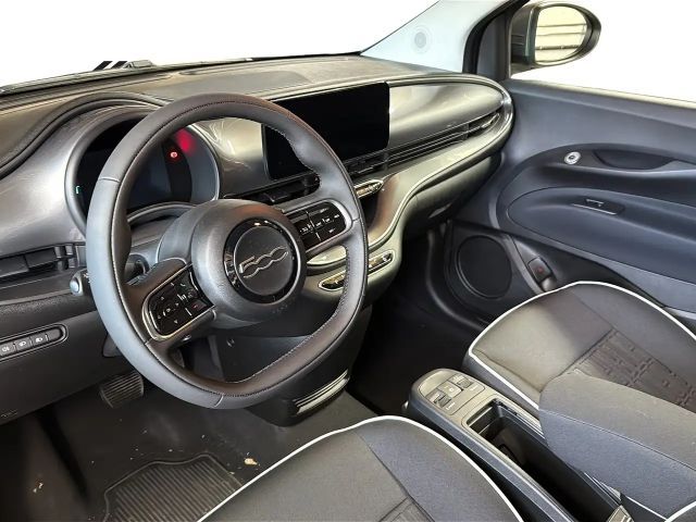 Fiat 500e 42 kWh Icon