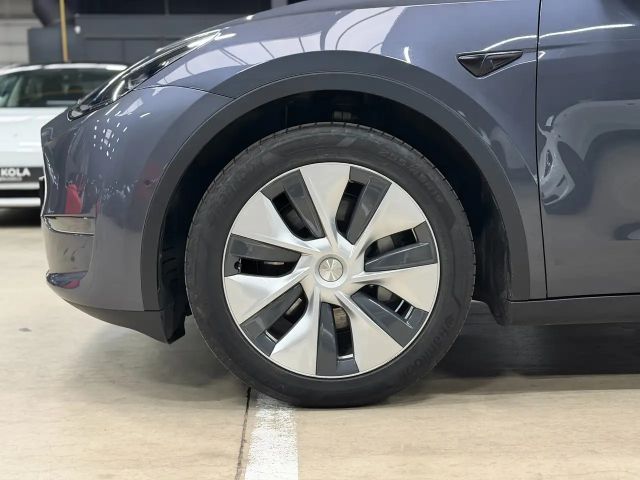 Tesla Model Y AWD Long Range