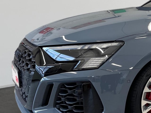 Audi RS3 Quattro S-Tronic Sedan