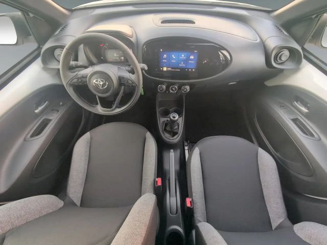 Toyota Aygo X Hatchback Play