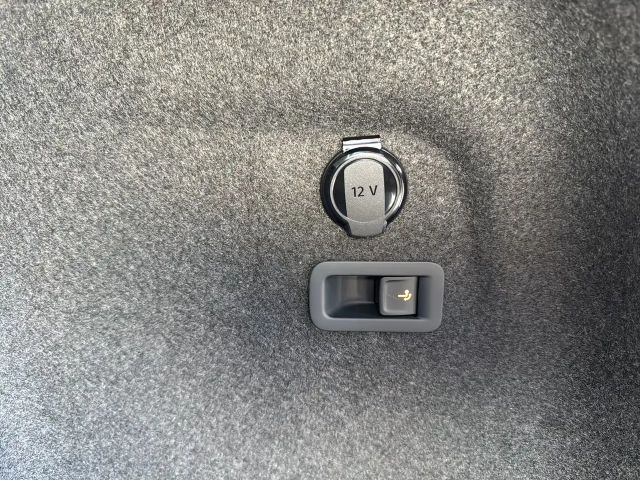 Volkswagen Golf Business DSG Variant