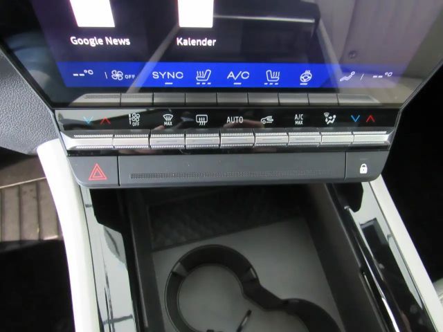 Renault Espace E-Tech Hybrid Iconic