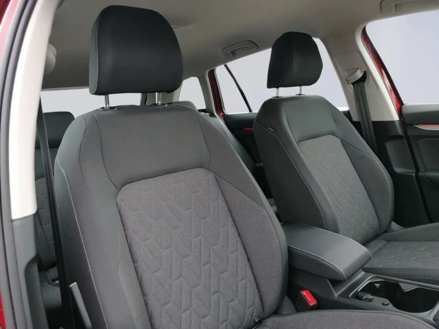 Volkswagen Golf 1.5 TSI Life Variant