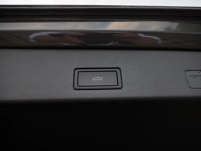 Volkswagen Golf 2.0 TDI Golf VIII Life Variant