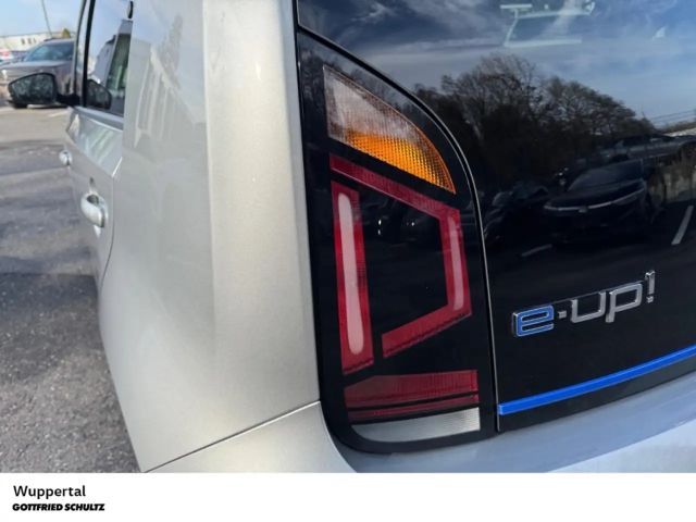 Volkswagen e-up! Plus Style