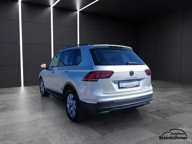 Volkswagen Tiguan DSG Life