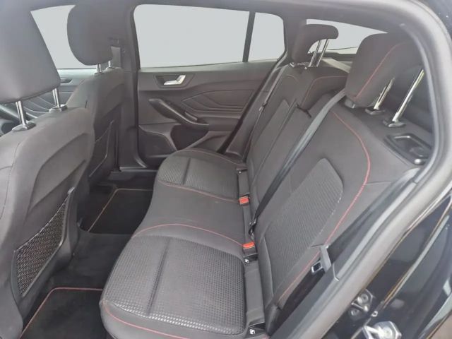 Ford Focus EcoBoost ST Line Wagon