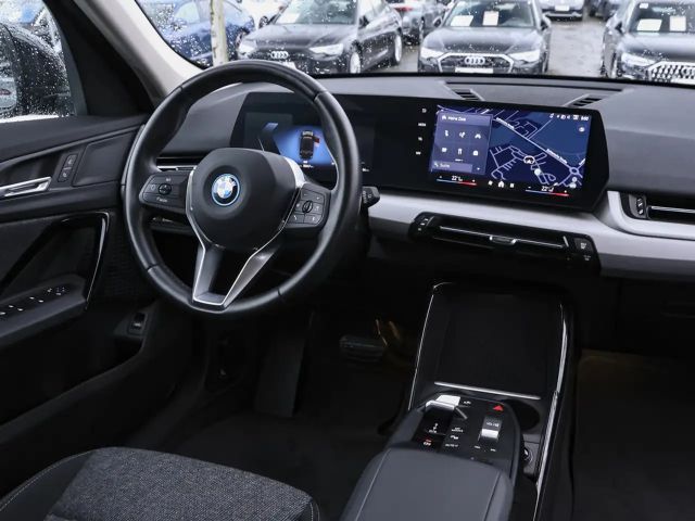 BMW iX1 xDrive30