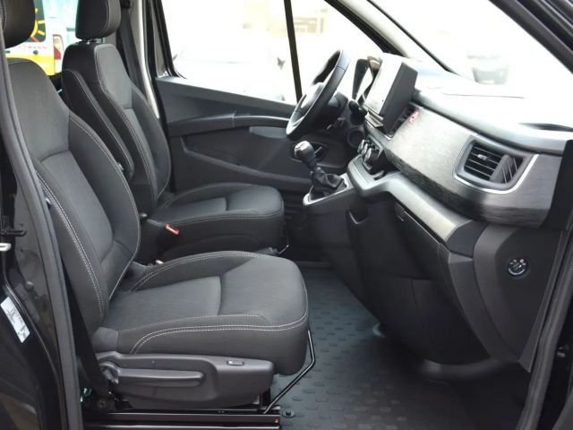 Nissan Primastar 8-zitter Tekna