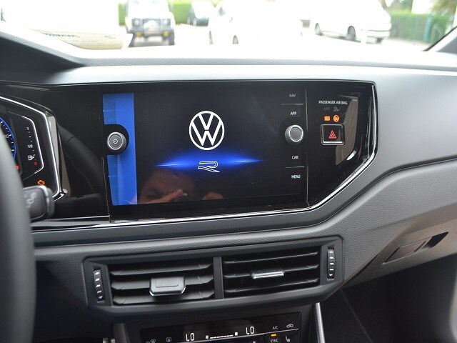 Volkswagen Polo DSG R-Line