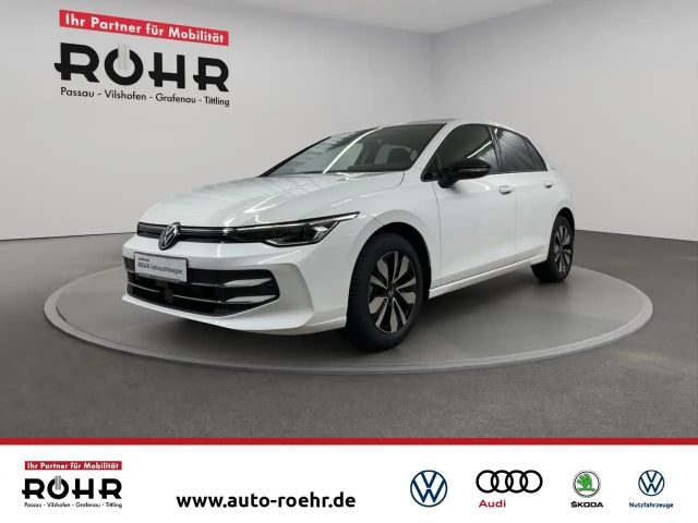 Volkswagen Golf 1.5 TSI Golf VIII Life