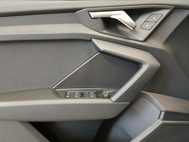 Audi A3 35 TFSI Sedan Sportback