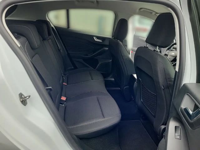 Ford Focus EcoBoost Titanium