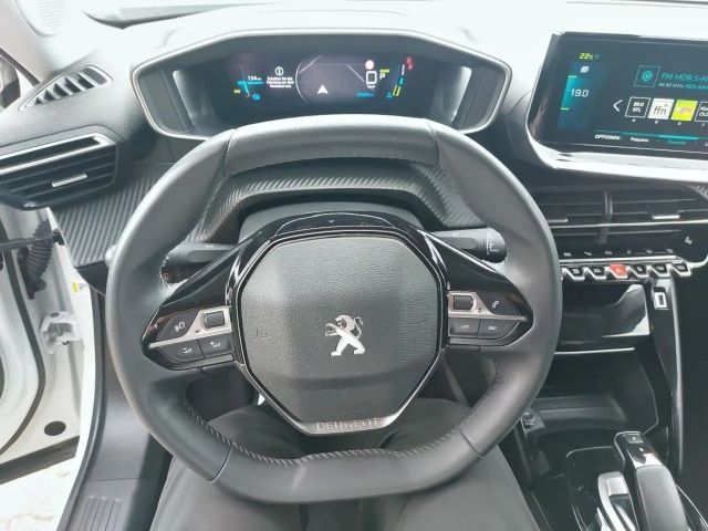 Peugeot E-2008 Allure Pack