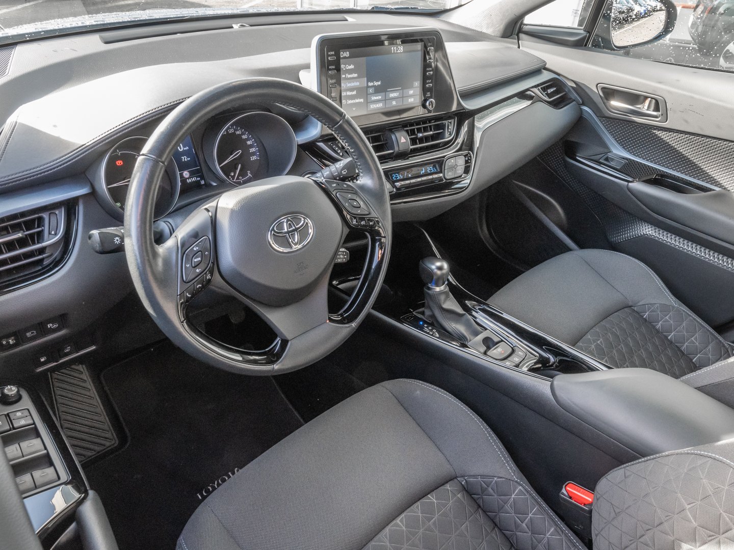 Toyota C-HR 5-deurs Plus