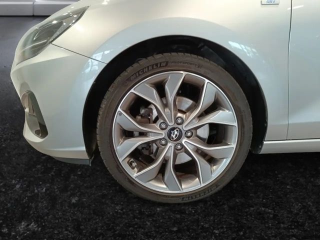 Hyundai i30 Hybrid T-GDi