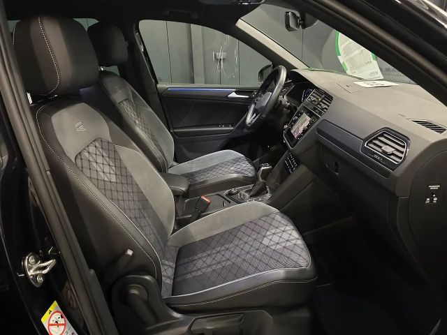 Volkswagen Tiguan 4Motion R-Line