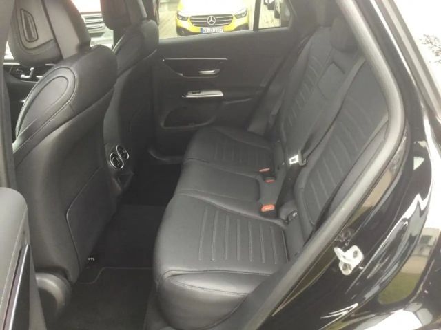 Mercedes-Benz GLC 200 4MATIC AMG Line