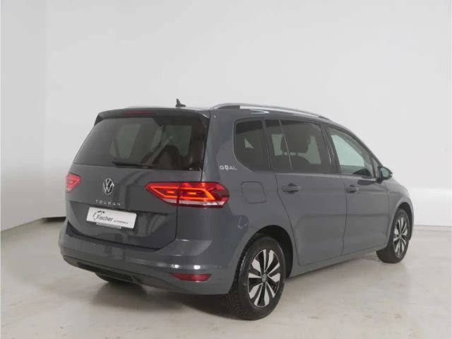 Volkswagen Touran 1.5 TSI DSG