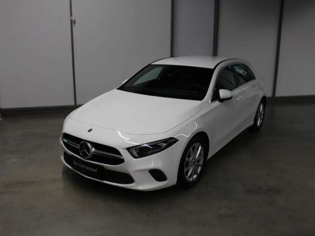 Mercedes-Benz A 180 Progressive