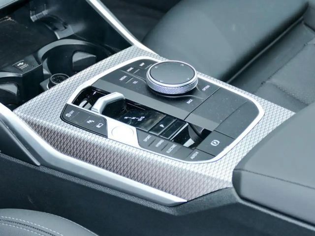 BMW 330 330e M-Sport Touring