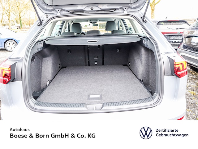 Volkswagen Golf 1.5 TSI Variant