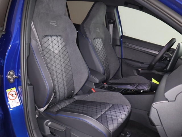 Volkswagen Golf 1.5 eTSI DSG Style