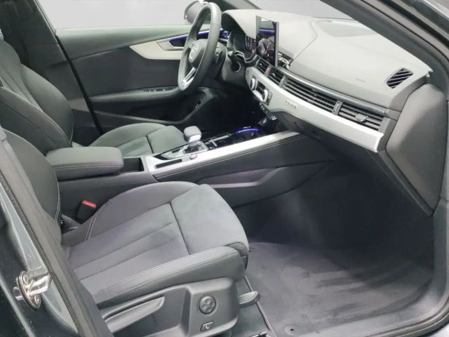 Audi A4 40 TFSI Quattro S-Line
