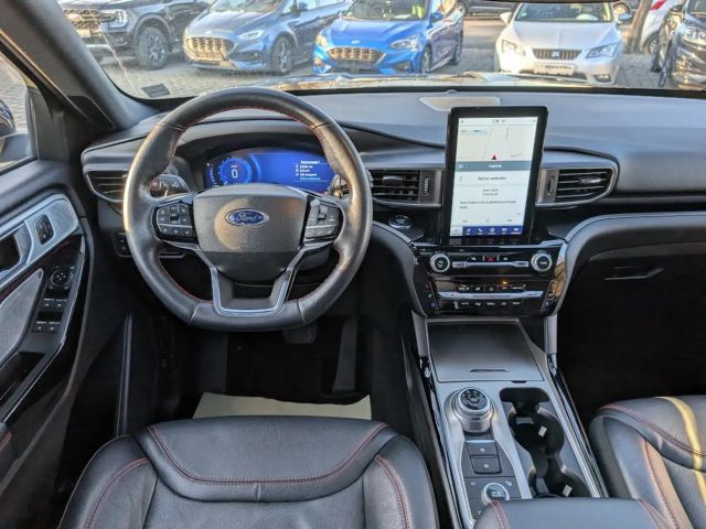 Ford Explorer Plug in Hybrid ST Line