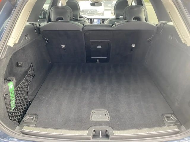 Volvo XC60 AWD Dark Ultimate