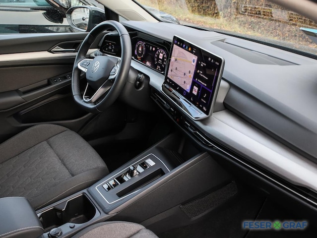 Volkswagen Golf 1.5 eTSI DSG Life Variant